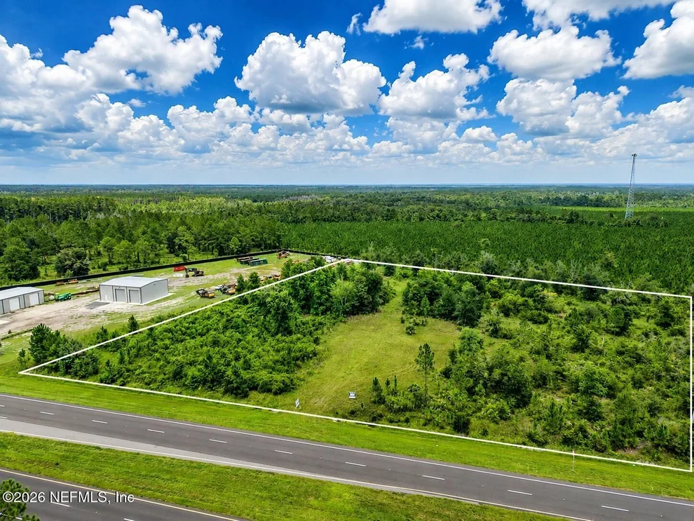 Unit for sale at 1360 HIGHWAY 17, Palatka, FL 32177