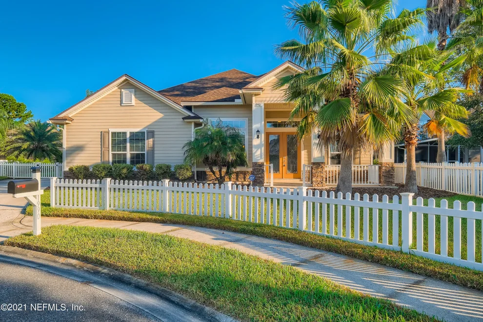 Unit for sale at 1990 MOORINGS Circle, Middleburg, FL 32068