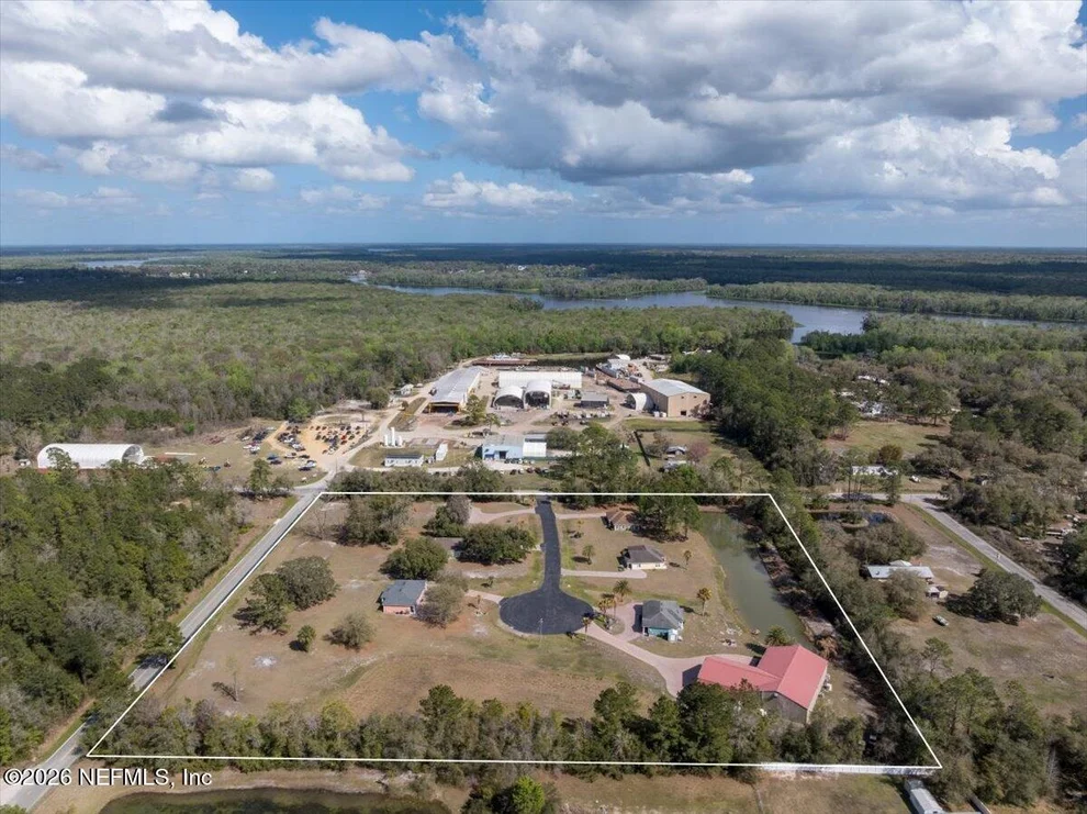 Unit for sale at 100 PILOTHOUSE Court, Palatka, FL 32177