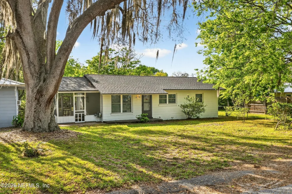 Unit for sale at 1814 LOCUST Avenue, Palatka, FL 32177