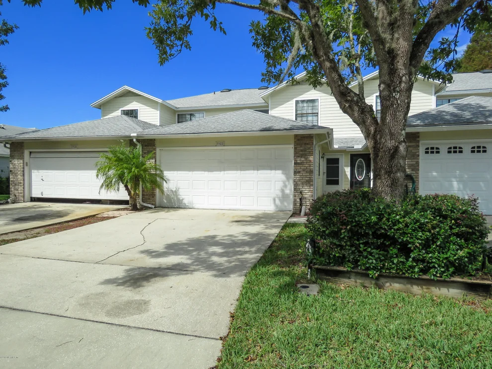 Unit for sale at 3922 MEADOWVIEW Drive N, Jacksonville, FL 32225