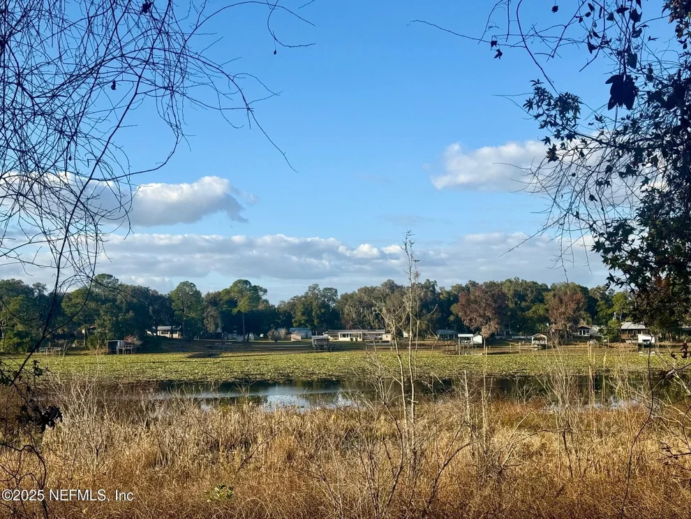 Unit for sale at 892 LAKE SHORE Terrace, Interlachen, FL 32148