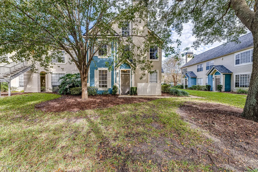 Unit for sale at 13703 RICHMOND PARK Drive N, Jacksonville, FL 32224