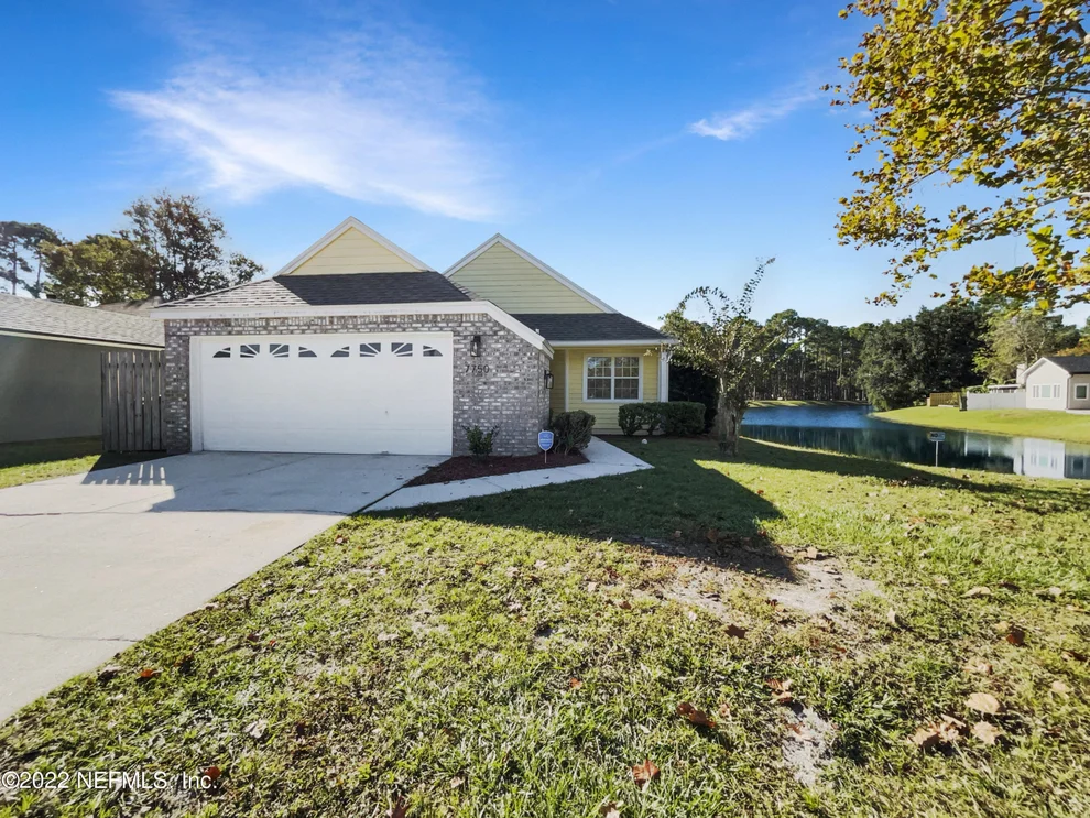 Unit for sale at 7750 COATBRIDGE Lane N, Jacksonville, FL 32244