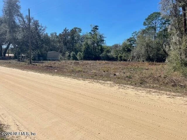 Unit for sale at 0 SIOUX Avenue, Interlachen, FL 32148