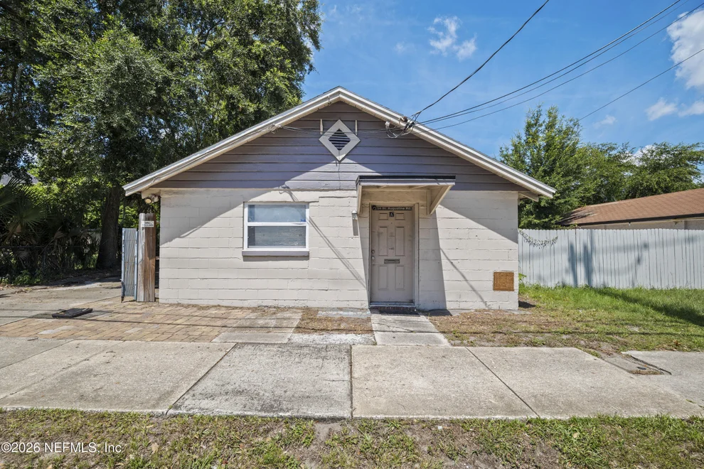 Unit for sale at 3754 ST AUGUSTINE Road, Jacksonville, FL 32207