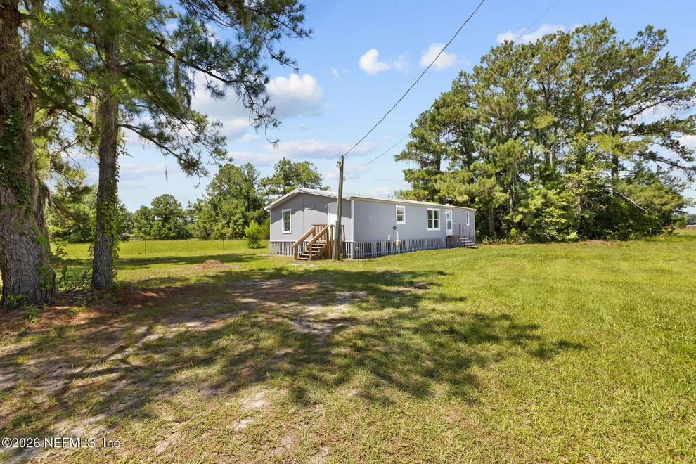 Unit for sale at 6952 COUNTY ROAD 136A, Live Oak, FL 32060