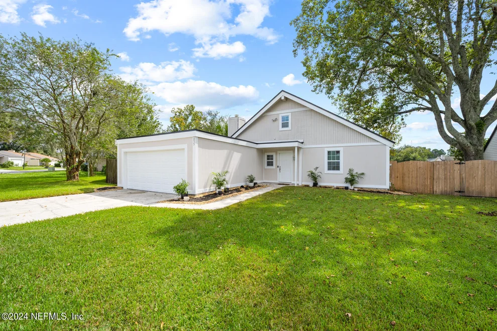 Unit for sale at 835 CENTURY 21 Drive, Jacksonville, FL 32216