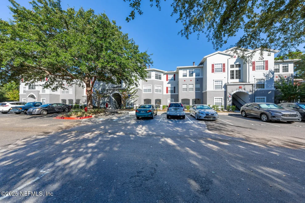 Unit for sale at 3591 KERNAN Boulevard S, Jacksonville, FL 32224