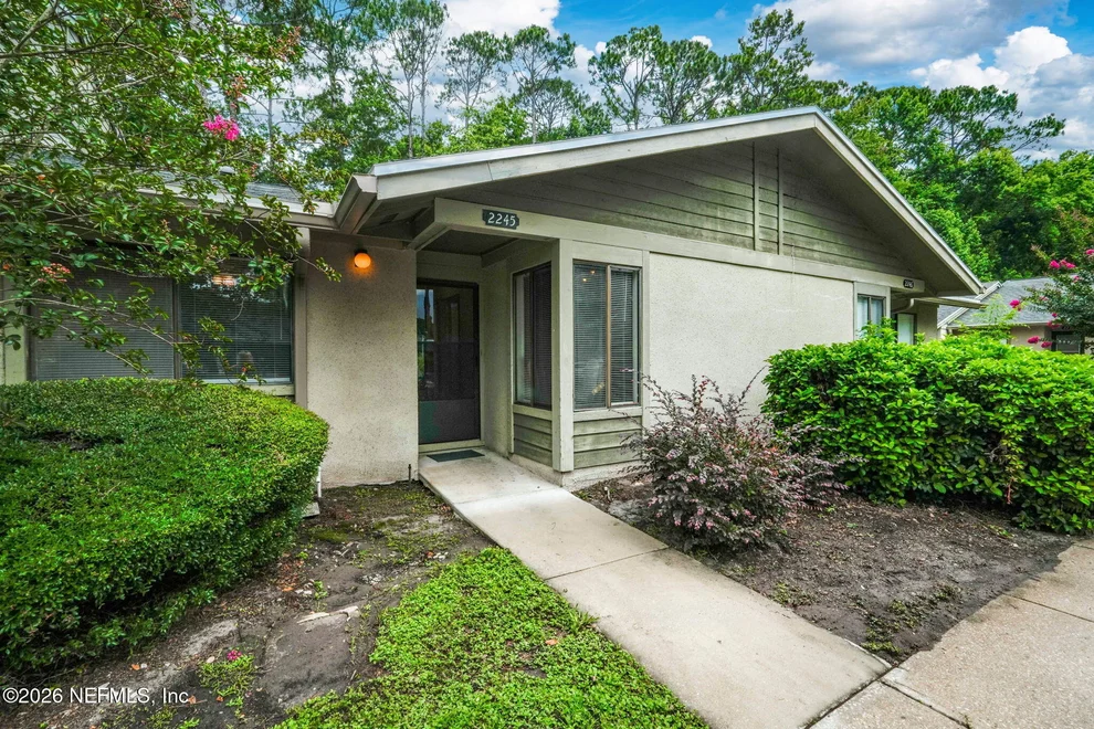 Unit for sale at 7620 BAYMEADOWS, Jacksonville, FL 32256