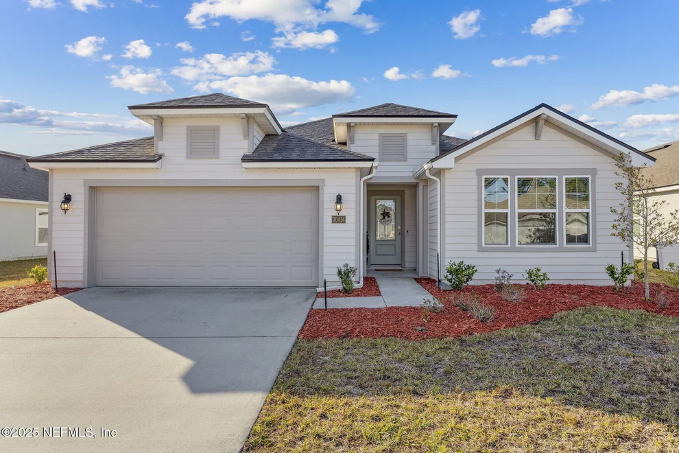 Unit for sale at 70414 WINDING RIVER Drive, Yulee, FL 32097