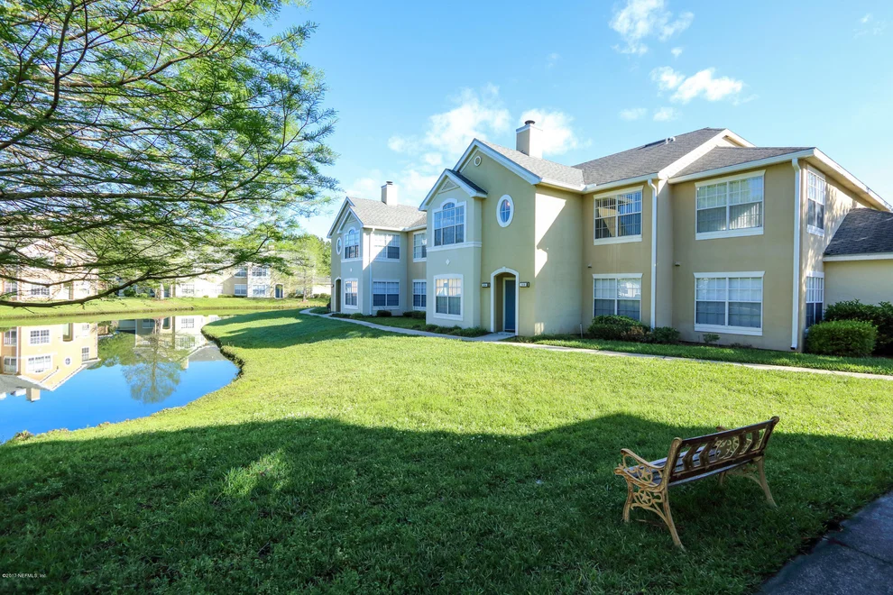 Unit for sale at 1717 COUNTY RD 220, Fleming Island, FL 32003