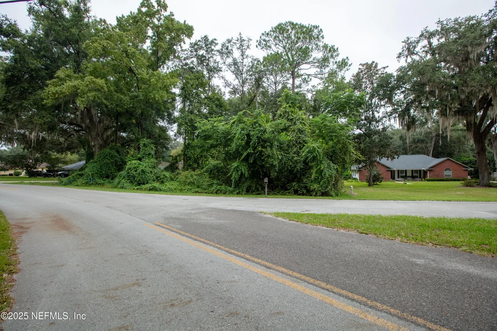 Unit for sale at 0 SE 28TH Way, Melrose, FL 32666