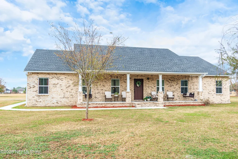 Unit for sale at 11630 SILVER MEADOW Drive, Glen St. Mary, FL 32040