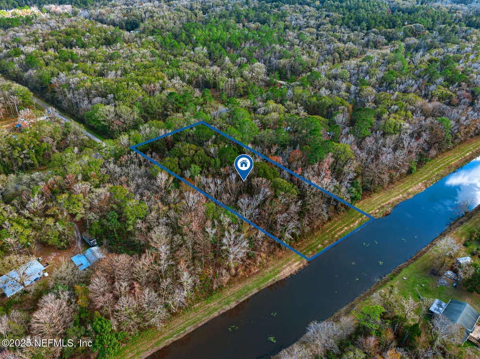 Unit for sale at 10435 E DEEP CREEK Boulevard, Hastings, FL 32145