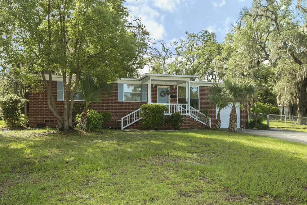 Unit for sale at 8604 EMERALD ISLE Circle N, Jacksonville, FL 32216