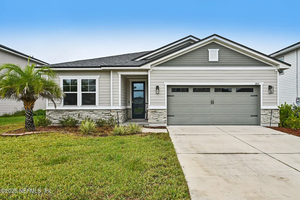 Unit for sale at 1847 AMBERLY Drive, Middleburg, FL 32068