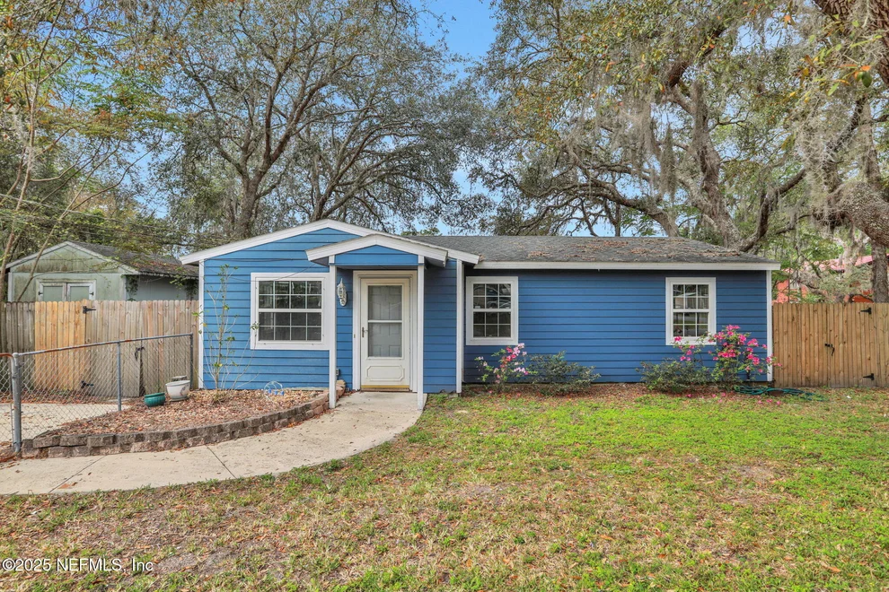Unit for sale at 4245 NEW HAMPSHIRE Road, Elkton, FL 32033