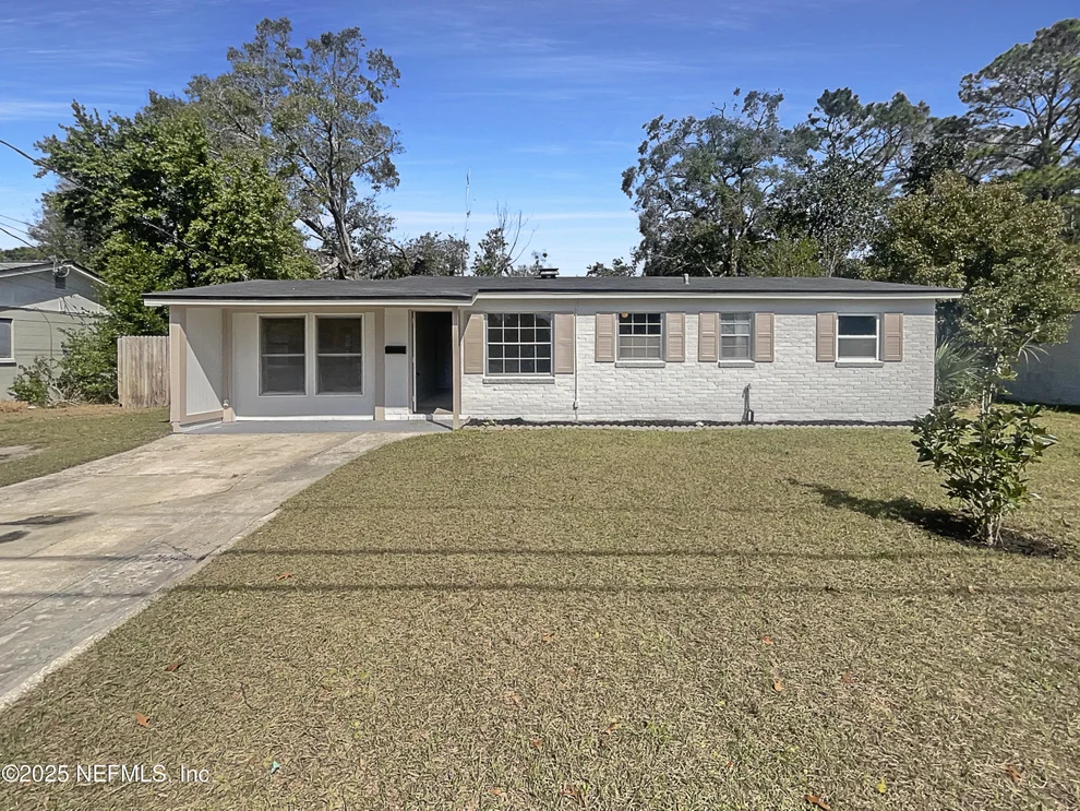 Unit for sale at 567 RENNE Drive N, Jacksonville, FL 32218