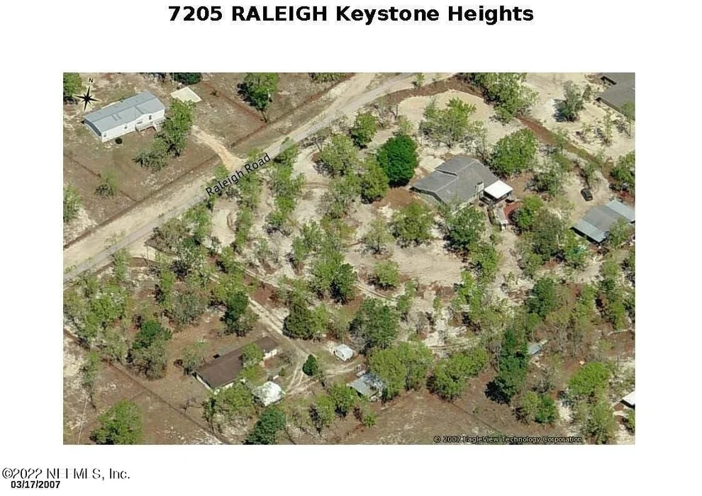 Unit for sale at 7205 RALEIGH Road, Keystone Heights, FL 32656