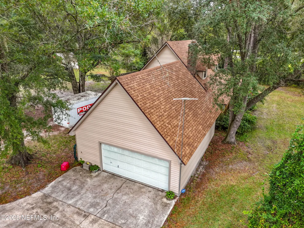 Unit for sale at 35061 KAREN Road, Callahan, FL 32011