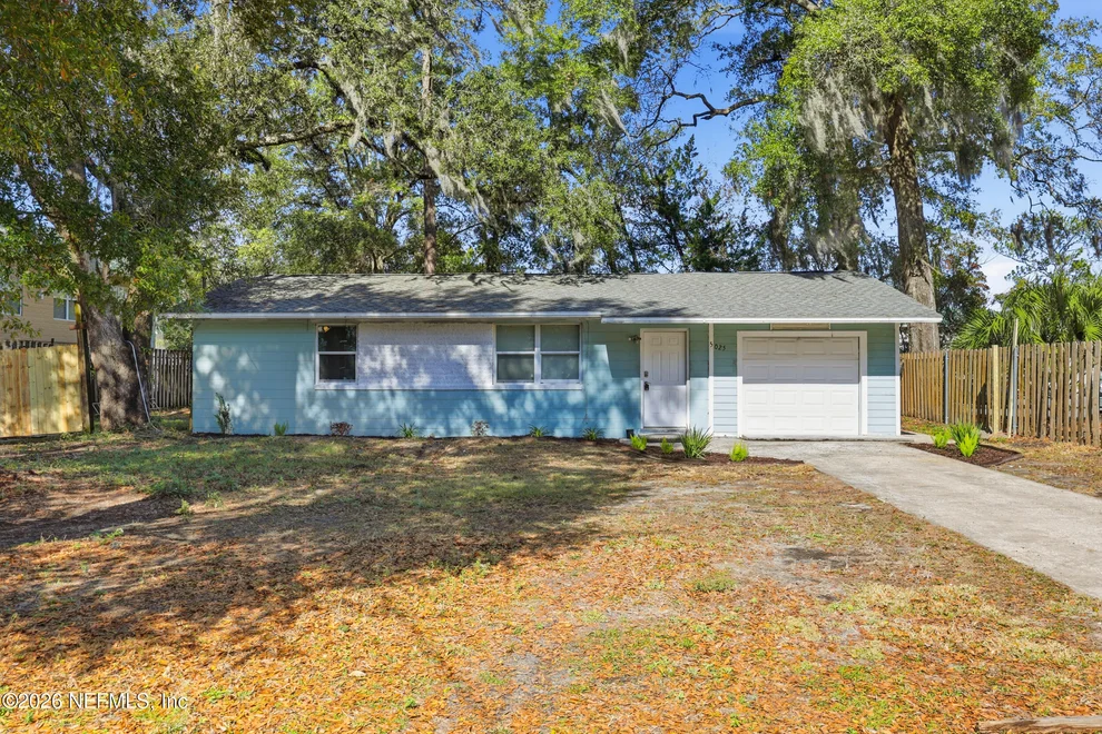 Unit for sale at 5025 WELBORN Road, Jacksonville, FL 32207