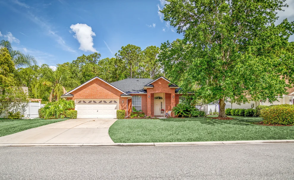 Unit for sale at 221 SPRINGWOOD Lane, St. Johns, FL 32259