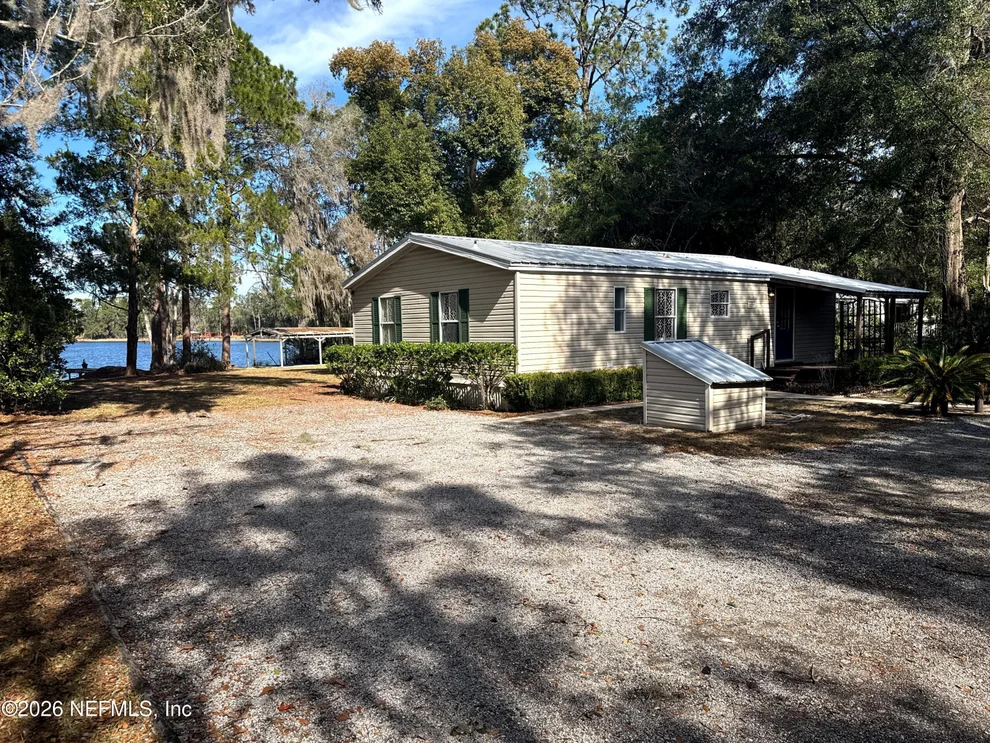Unit for sale at 622 CO RD 21, Hawthorne, FL 32640