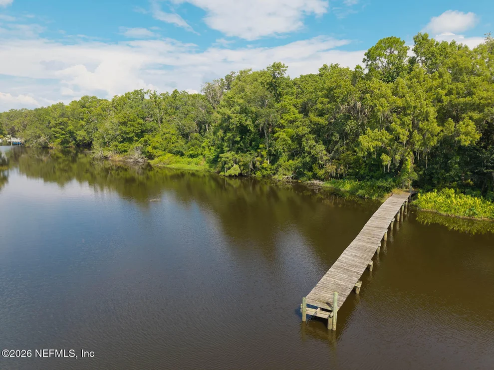 Unit for sale at 102 CEDAR CREEK Road, Palatka, FL 32177