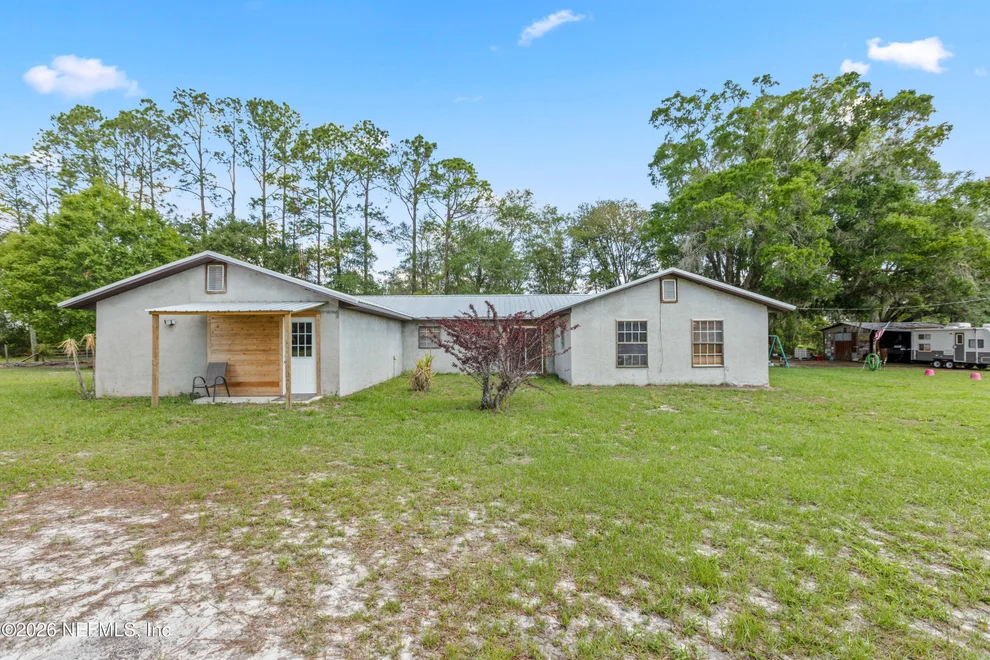 Unit for sale at 11115 SW 105TH Street, Brooker, FL 32622