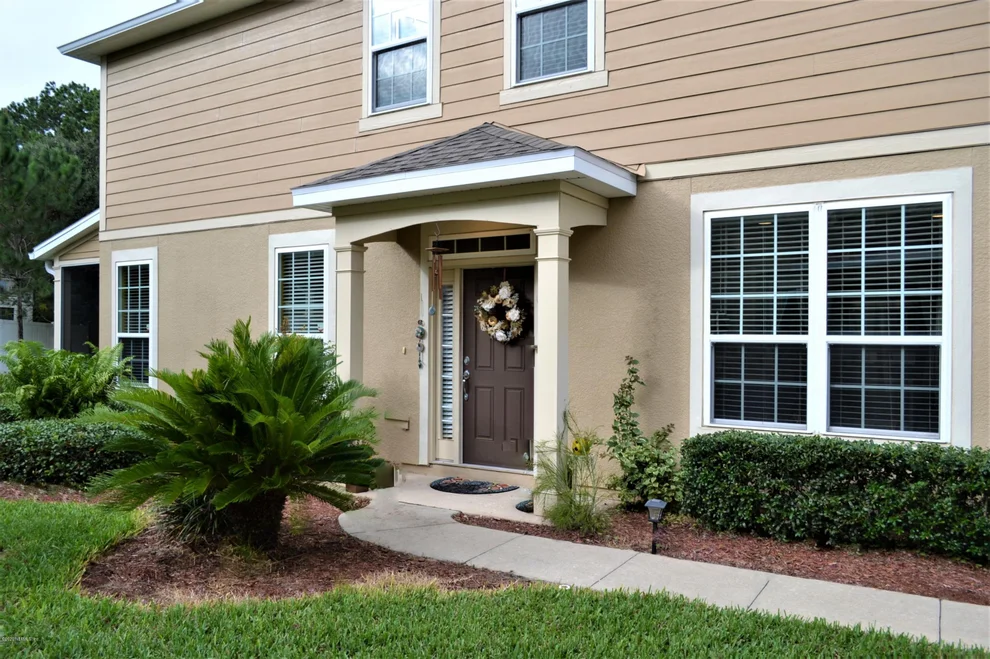 Unit for sale at 6799 ROUNDLEAF Drive, Jacksonville, FL 32258