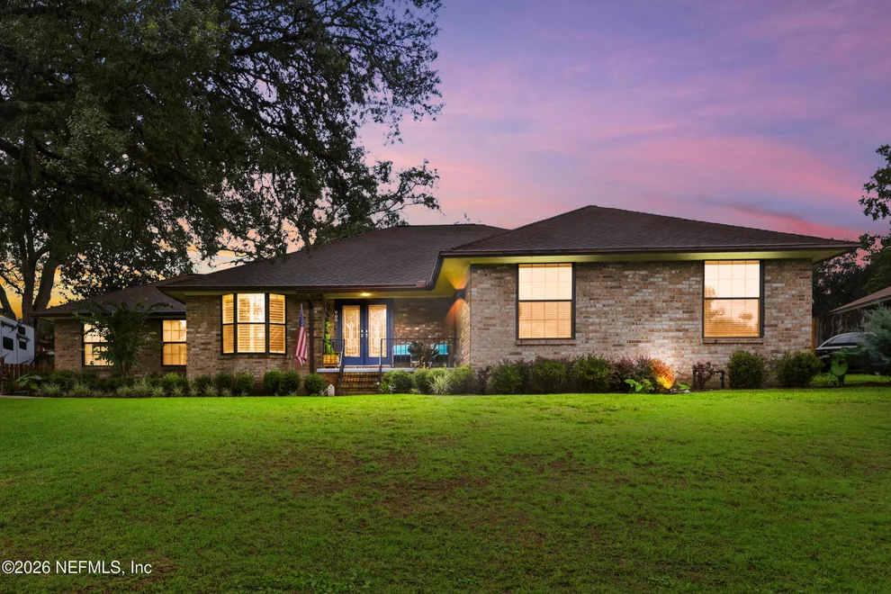 Unit for sale at 905 MIDDLERIDGE Court, Orange Park, FL 32065