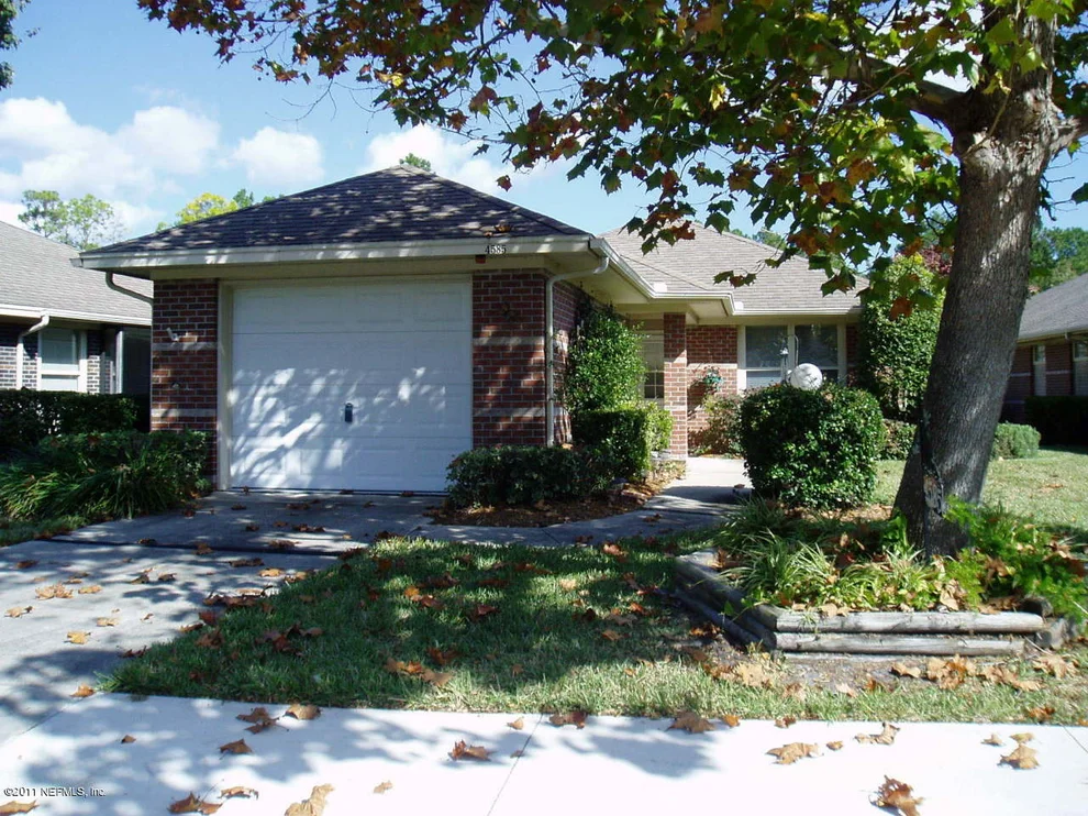 Unit for sale at 4585 Middleton Park Circle W, Jacksonville, FL 32224