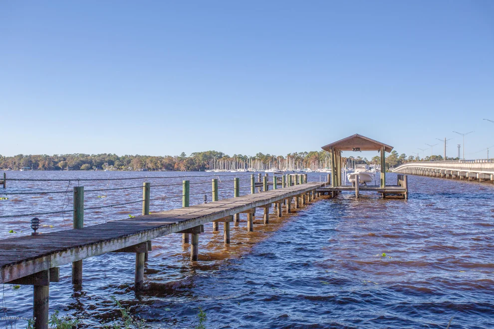 Unit for sale at 12 STATE ROAD 13 N, St. Johns, FL 32259