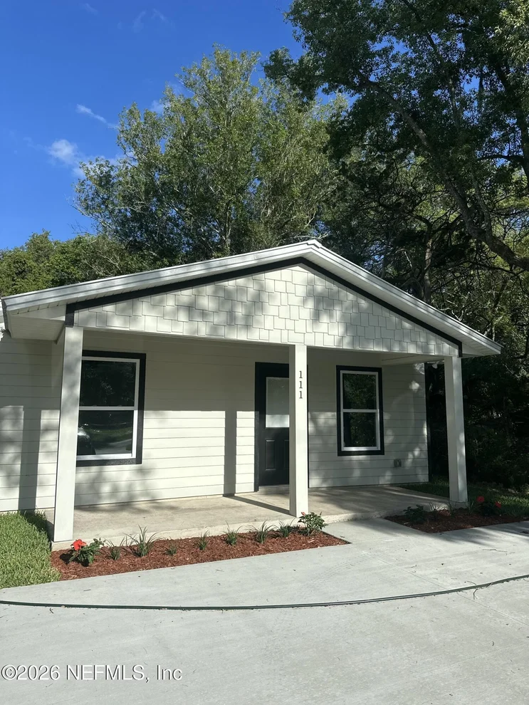 Unit for sale at 111 DAVIS LAKE Road, Palatka, FL 32177