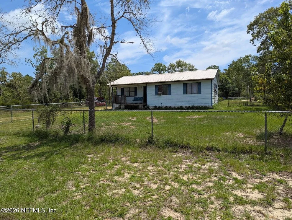 Unit for sale at 222 MOBILE Street, Interlachen, FL 32148