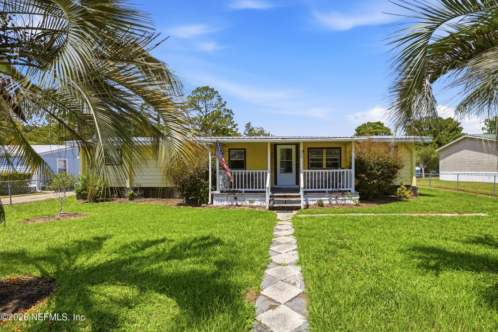 Unit for sale at 113 WATERSIDE Avenue, Satsuma, FL 32189