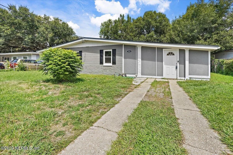 Unit for sale at 5303 PENN Circle, Jacksonville, FL 32207