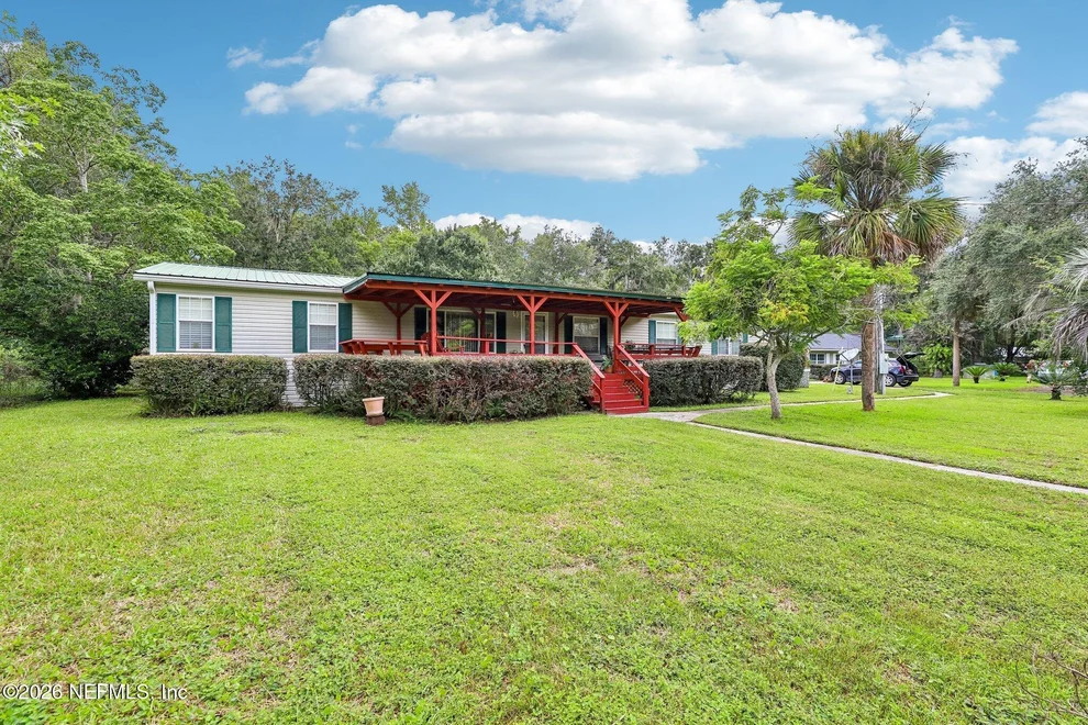 Unit for sale at 504 MEADOWBROOK FARMS Road, Green Cove Springs, FL 32043