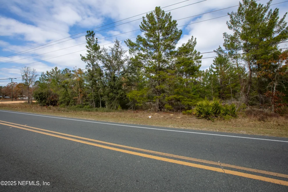 Unit for sale at 5570 COUNTY ROAD 214, Keystone Heights, FL 32656