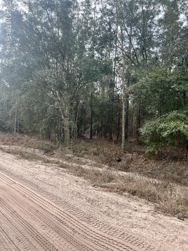 Unit for sale at 5855 CAMPO Drive, Keystone Heights, FL 32656
