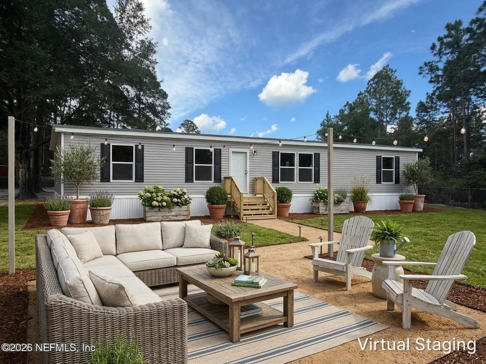 Unit for sale at 114 NUTMEG Trail, Interlachen, FL 32148