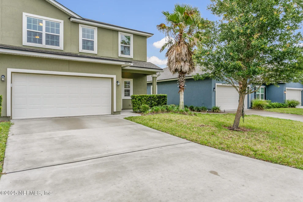 Unit for sale at 2517 CANEY OAKS Drive W, Jacksonville, FL 32218