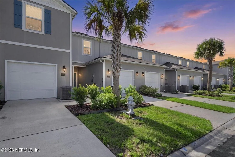 Unit for sale at 863 RIVERTREE Place, Middleburg, FL 32068