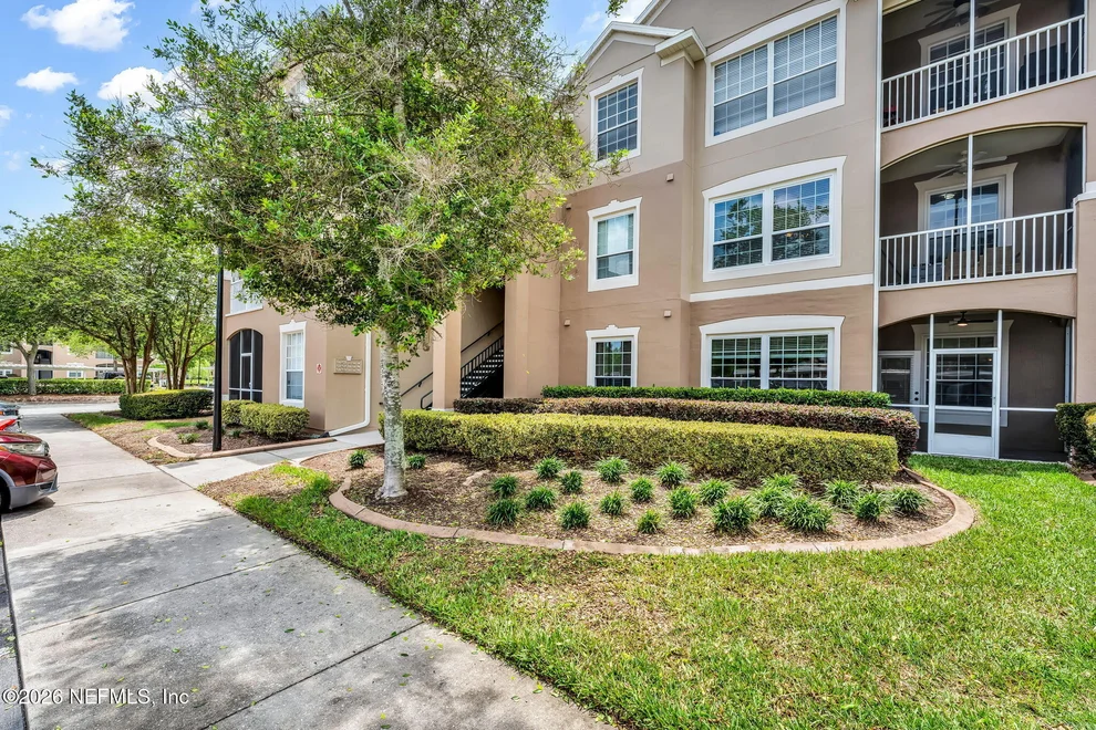 Unit for sale at 7990 BAYMEADOWS Road E, Jacksonville, FL 32256