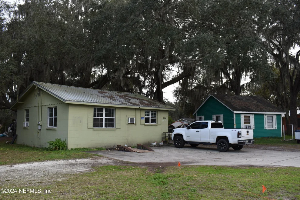 Unit for sale at 7351 -7353 CRILL Avenue, Palatka, FL 32177