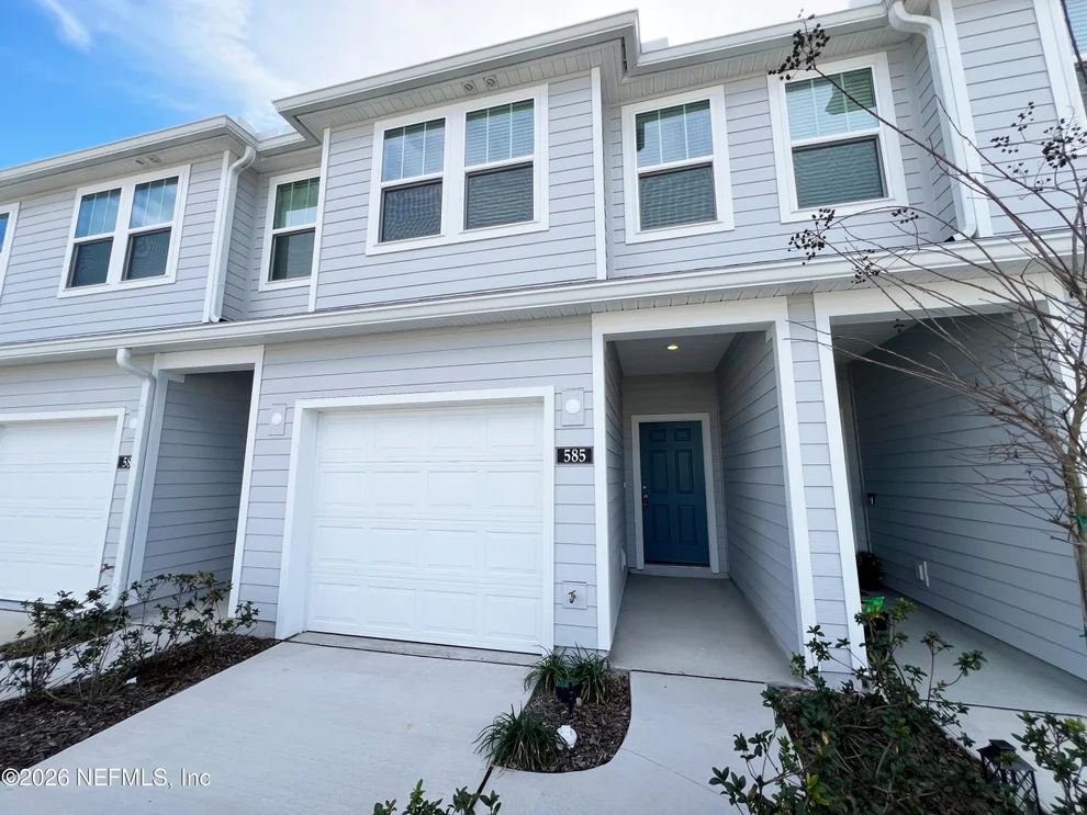 Unit for sale at 585 HOLLY LAKES Drive, Orange Park, FL 32073