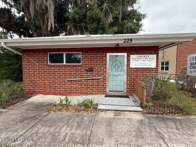Unit for sale at 225 N 2ND Street, Palatka, FL 32177