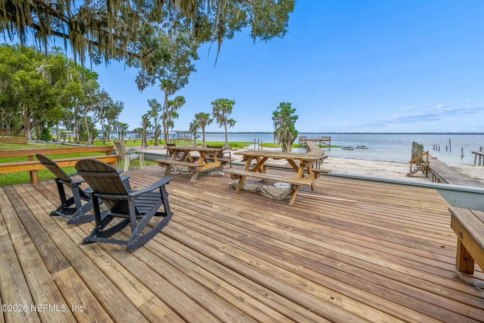 Unit for sale at 21116 NE 101ST Avenue, Earleton, FL 32694