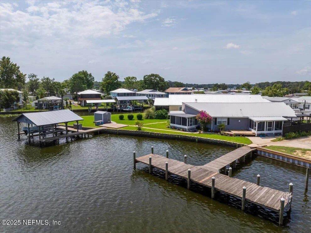 Unit for sale at 164 MOONLITE Drive, Welaka, FL 32193